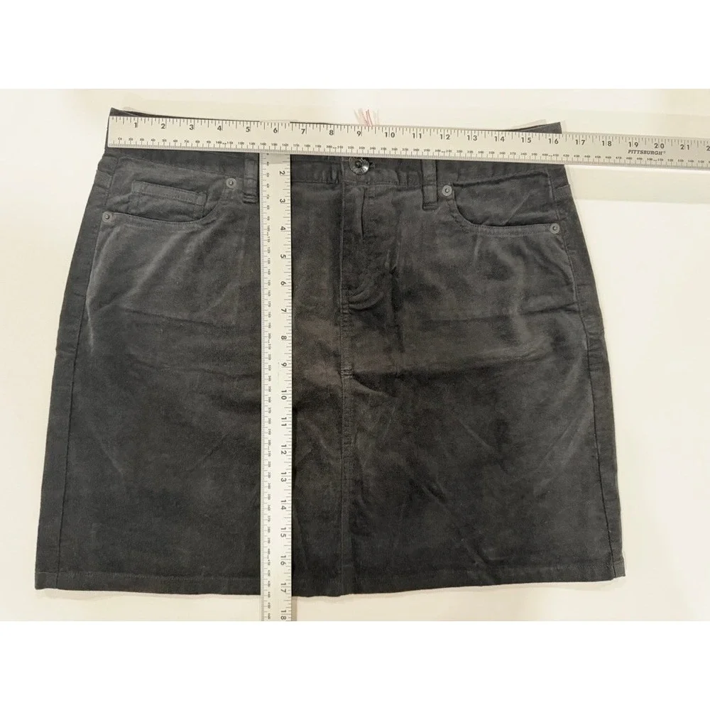 Vineyard Vines Velveteen High Waisted Skirt Jet Black Size 10‎ NWT